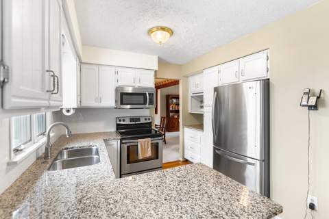 10 Sweet Acres Drive, photo 5