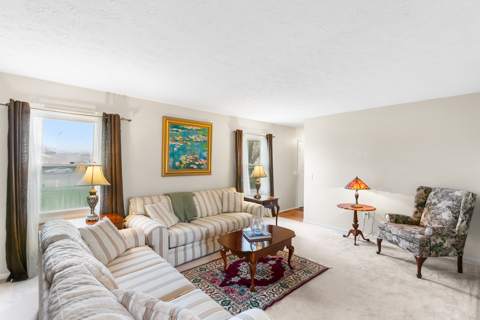 10 Sweet Acres Drive, photo 8