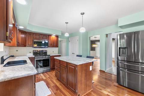 109 Brush Creek Drive, photo 23