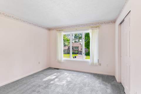 109 Brush Creek Drive, photo 32