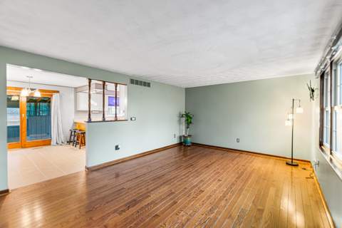 1362 Robin Hood Lane, photo 2
