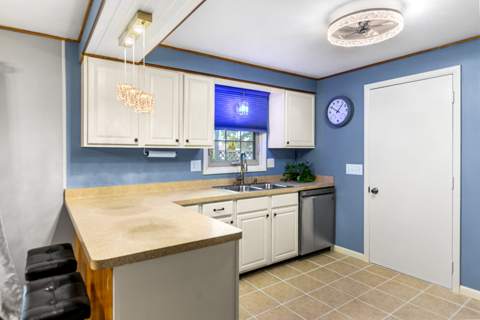 1362 Robin Hood Lane, photo 8