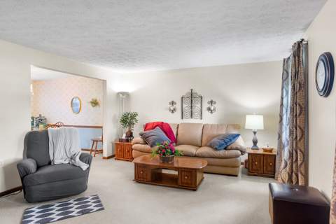 14 Sweet Acres Drive, photo 2
