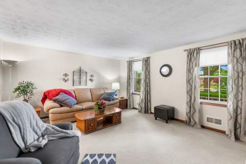 14 Sweet Acres Drive, photo 3