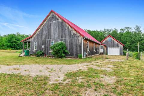 1655 Monroe Avenue, photo 4