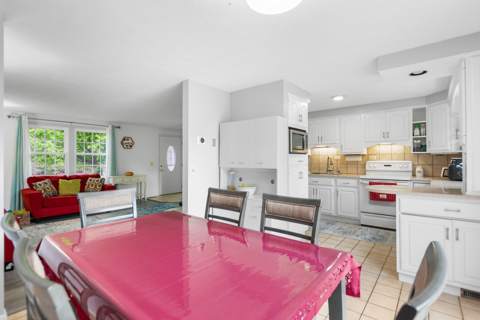 23 Staglen Drive, photo 5