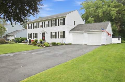 233 Round Pond Lane, photo 2
