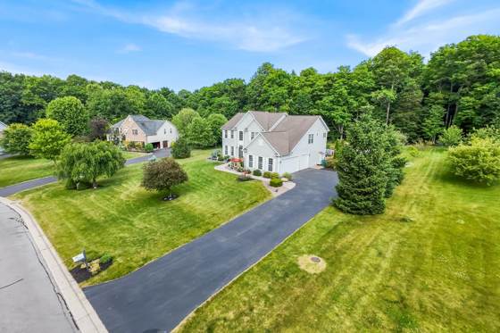 257 Stonefield Lane, aerial photo 1