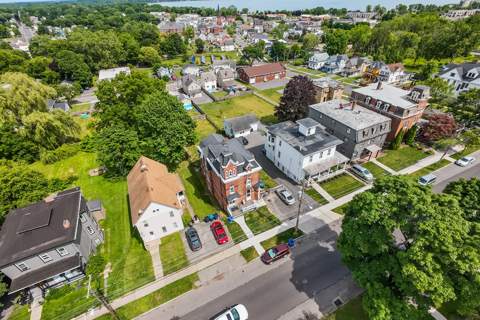 39 Genesee Street, aerial photo 1