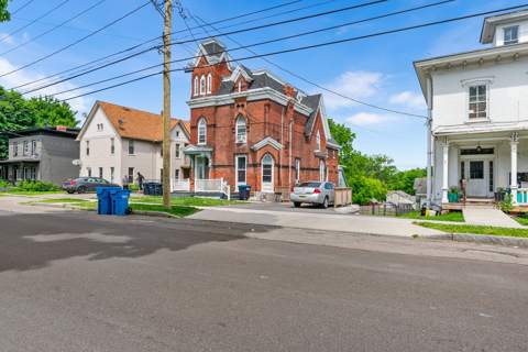 39 Genesee Street, photo 4