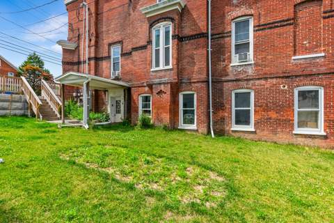 39 Genesee Street, photo 8