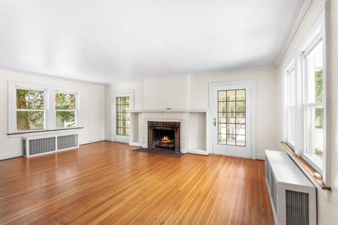 434 Thomas Ave, photo 3