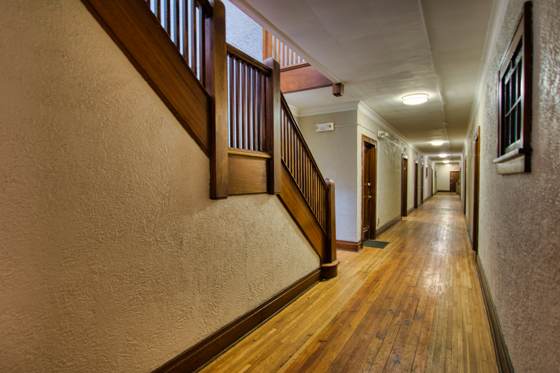 504 Brooks Ave, photo 4