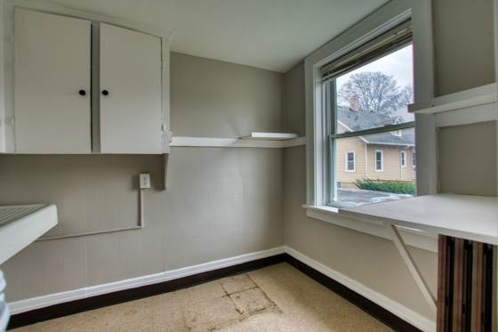 504 Brooks Ave, photo 15