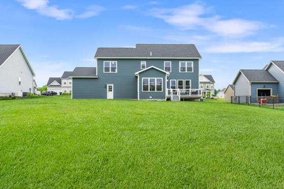633 Autumn Breeze Lane, photo 3