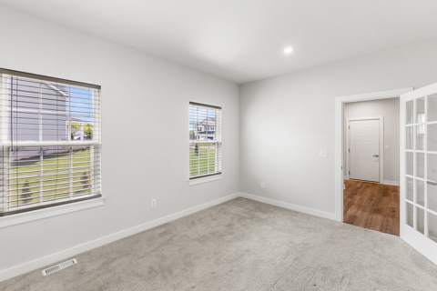 6427 Claremont Way, photo 20