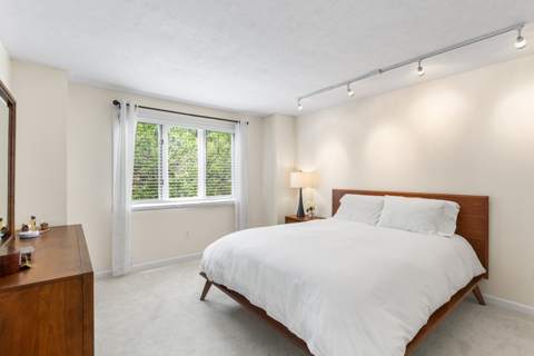 71 Cornhill Place #71, photo 12