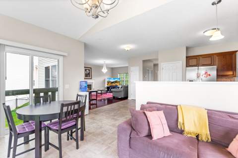 76 Doncaster Trail, photo 10