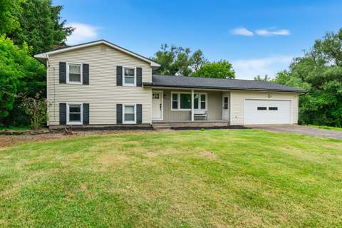 7639 W Ridge Road, photo 5