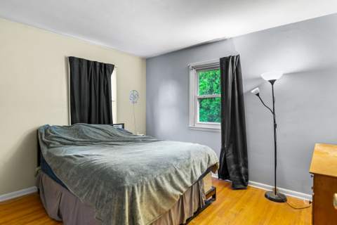 7639 W Ridge Road, photo 16