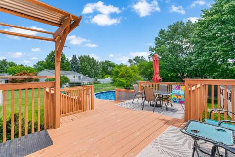 81 Castle Grove Drive, photo 12
