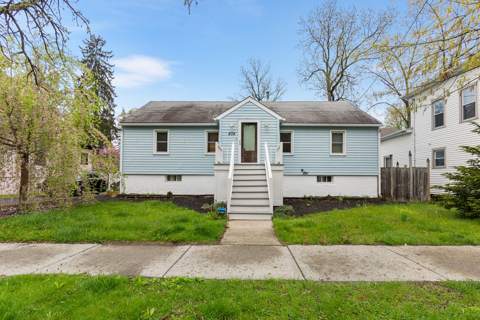 836 N Aurora Street, photo 3