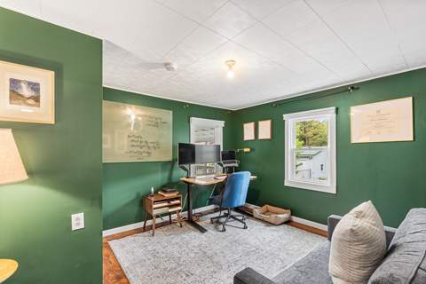 836 N Aurora Street, photo 22