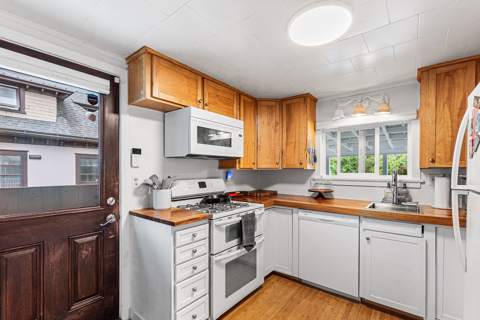 836 N Aurora Street, photo 26