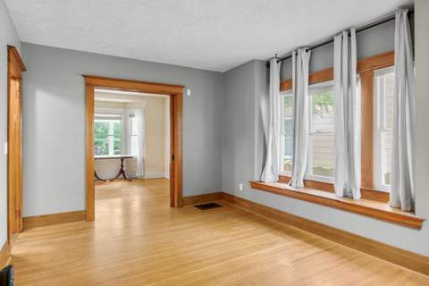 907 Goodman Street, photo 6