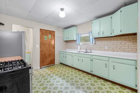 907 Goodman Street, photo 8