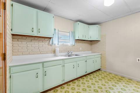907 Goodman Street, photo 9