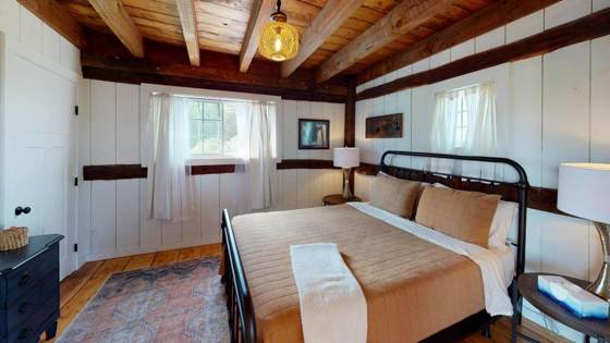 Vineyard Guest Barn (VacationFLX), photo 11